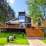 Saint Constantine Mountain Retreat Hotel 2*