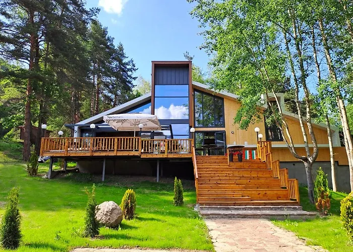 Saint Constantine Mountain Retreat Hotell 2*