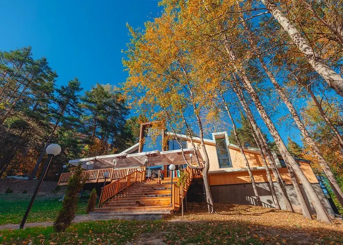 Saint Constantine Mountain Retreat Hotell 2*