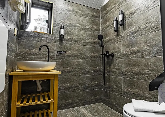 Saint Constantine Mountain Retreat 2*